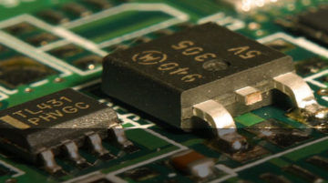 lm7812